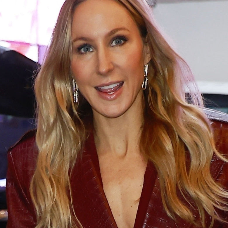 Nikki Glaser wearing Lionheart -18k gold Milano Full Diamond Pinched Link Drop Earrings.